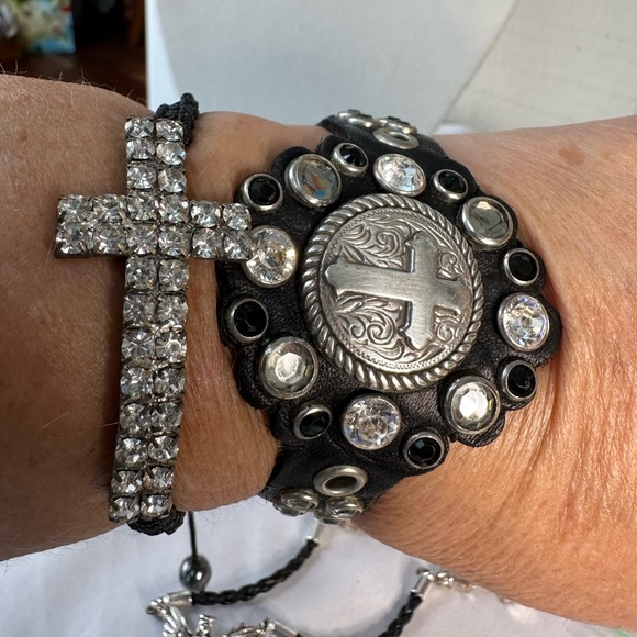 Faith based necklace and bracelets set - Picture 6 of 7